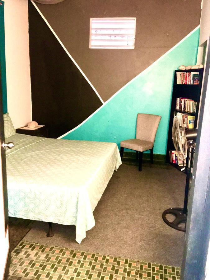 Medusa'S Hostel أغواديلا المظهر الخارجي الصورة